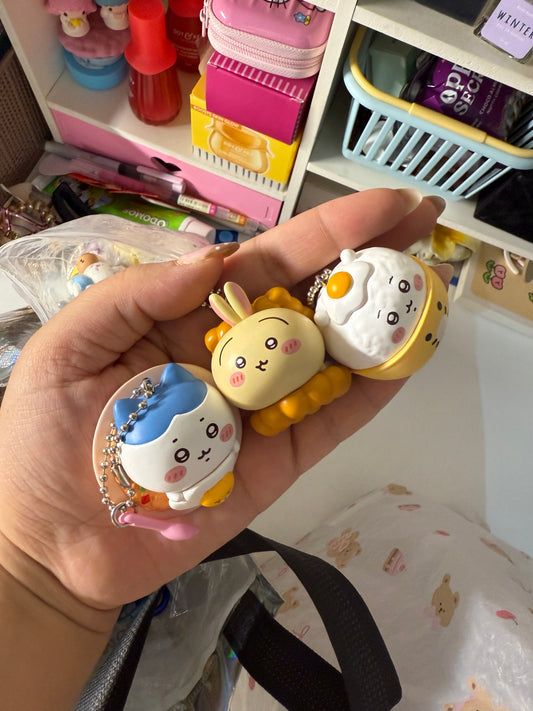 Chiikawa food trinket